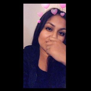 Meet your Posher, Abby